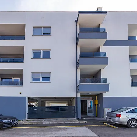 Apartment New Modern Elen In For 4 Persons - Center